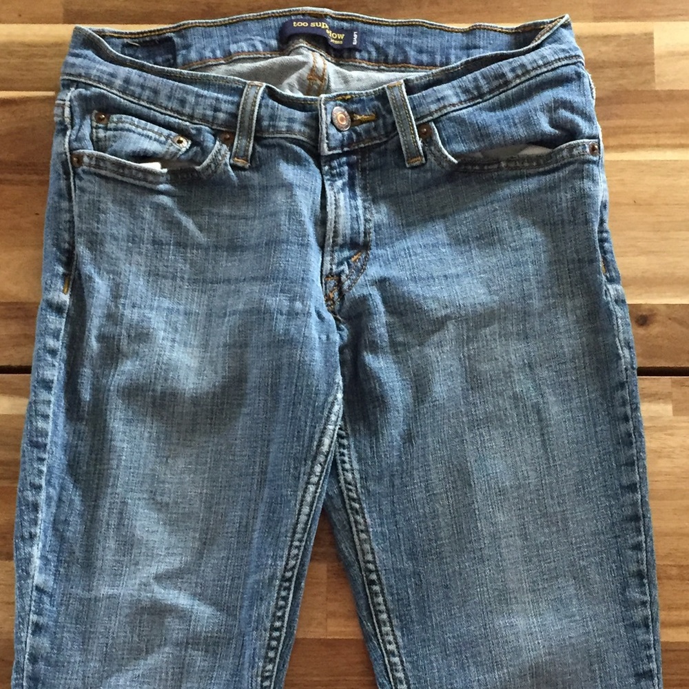 Levi jeans.